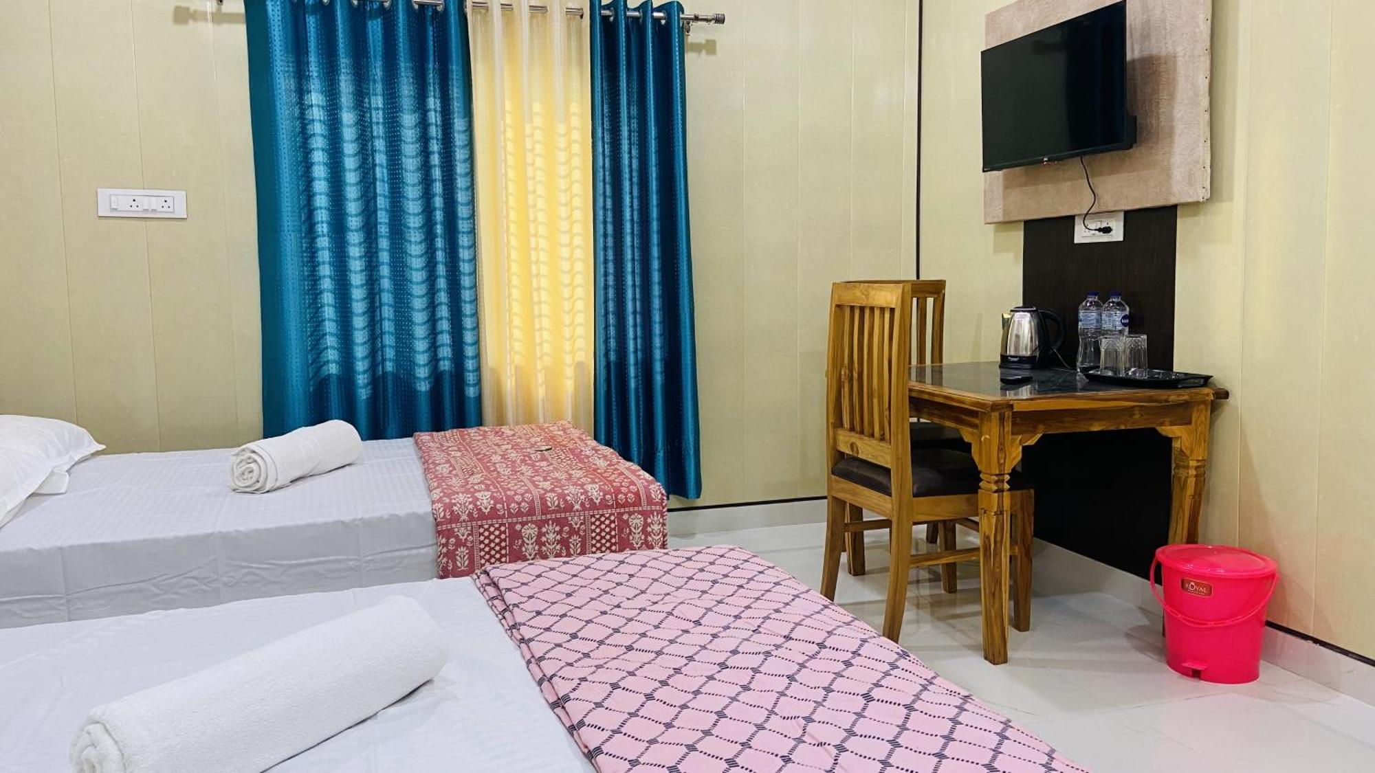 Mandir Saket Bhawan Hotel Ayodhya Екстериор снимка