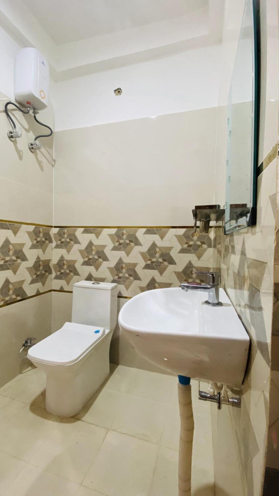 Mandir Saket Bhawan Hotel Ayodhya Екстериор снимка